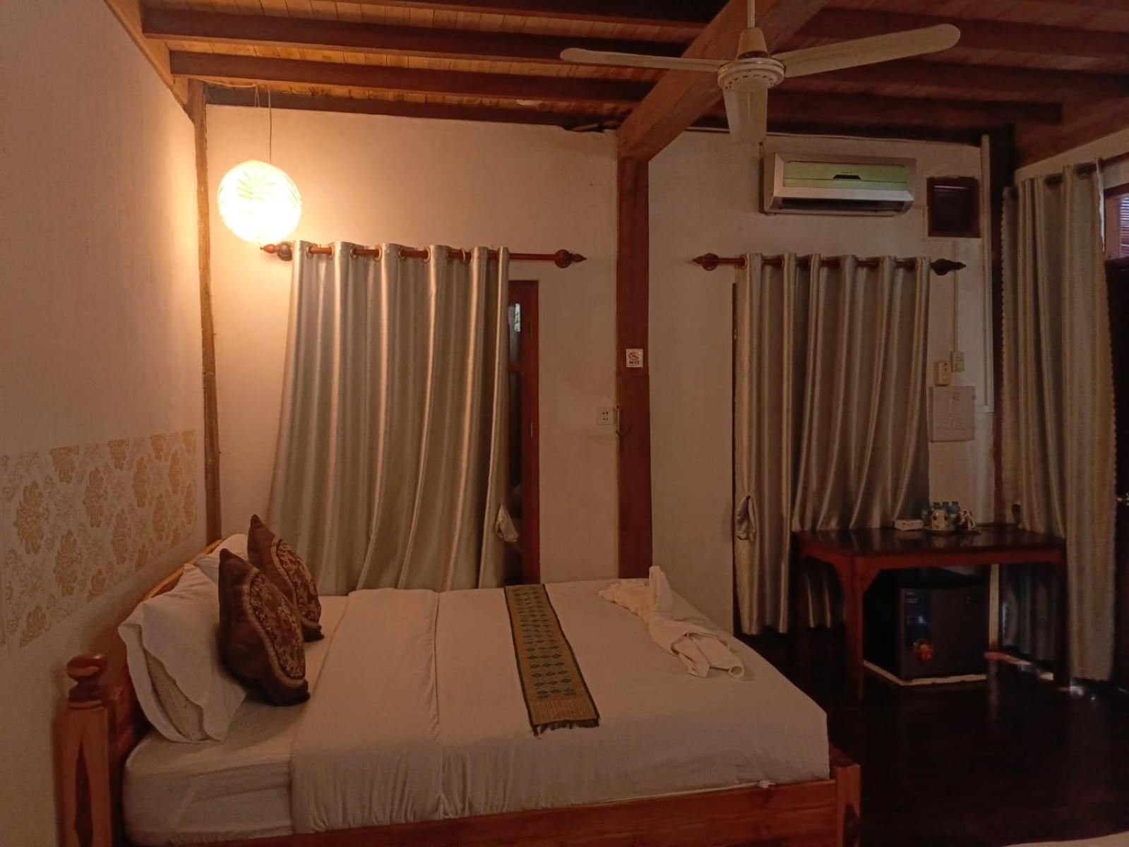 Ireenkevin Guesthouse Luang Prabang Dış mekan fotoğraf